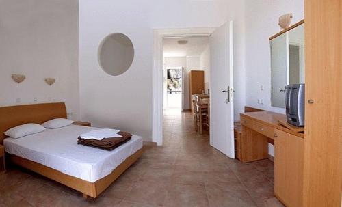 Lambis Studios & Apartments, Lindos (foto 7)