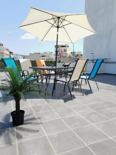 Spacious 110m2 2bedrooms 2bathrooms Center Athens in Votanikos