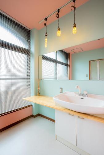 3LDK DENCHI - Private Stay in Central Matsuyama - 화장실