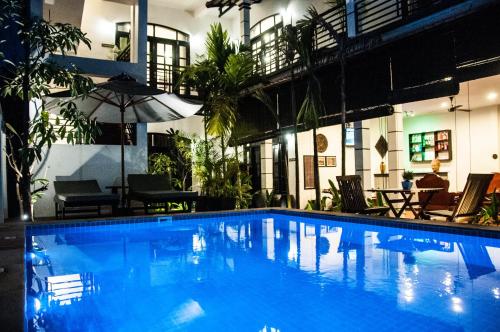 Private Boutique Home with Pool, The Fin Inn photo 1