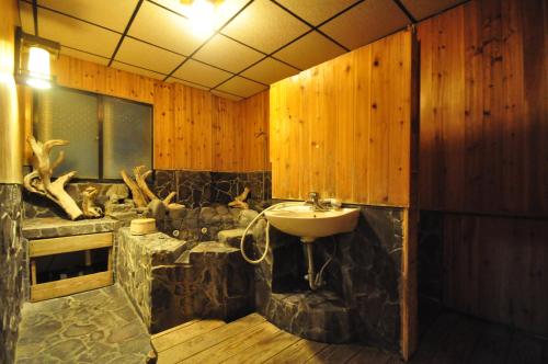 四重溪洺泉溫泉旅館 in Mudan Township