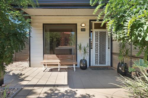 Townhouse 3, Broken Hill (fotografie 7)