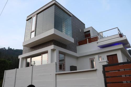 Hillcrest Cottages In Yercaud India Reviews Prices Planet Of