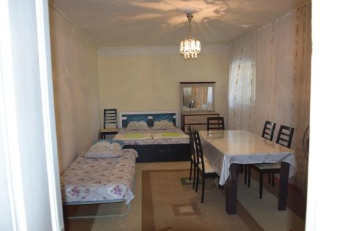 Shaki Host House – Sheki, MN
