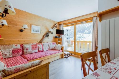 Prestige One-Bedroom Apartment (6 People)