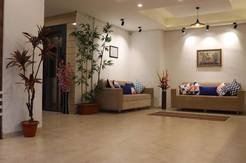 Emerald Vista Luxury Suites