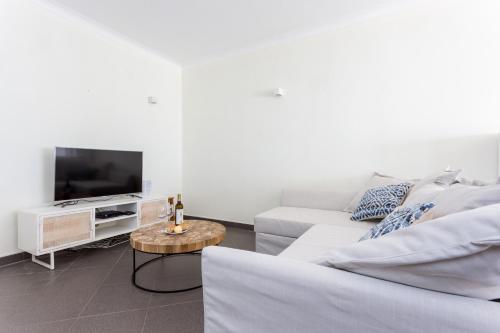 Sitio da Ponte Family Apartment (sleeps4)