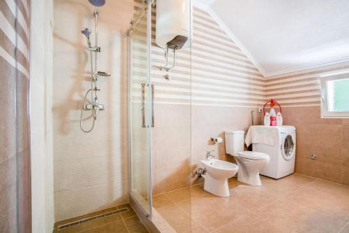Luxury House Petrovic - image 9