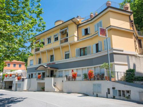  Apartment Relais-3 by Interhome, Pension in San Baronto bei Olmi