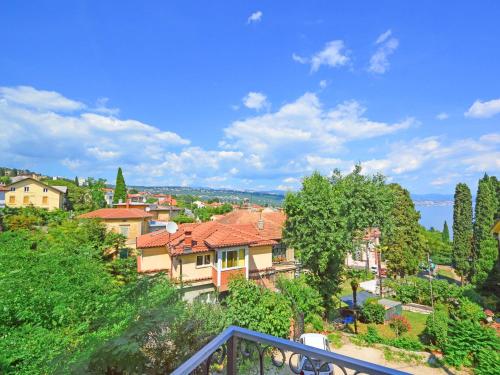  Apartment Zuzzi, Pension in Opatija