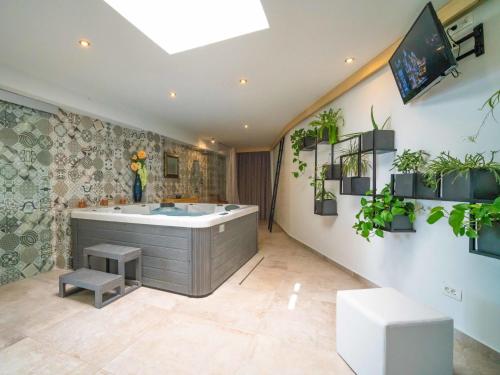 Villa Minimal by Interhome in Jusici