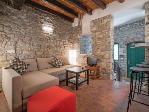  Holiday Home Alma in Grožnjan