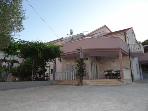 Hotel in Trogir