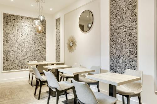 Hotel Courseine - image 9