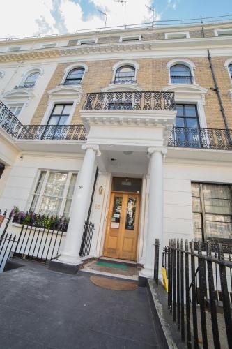 New Kent Apartments, London