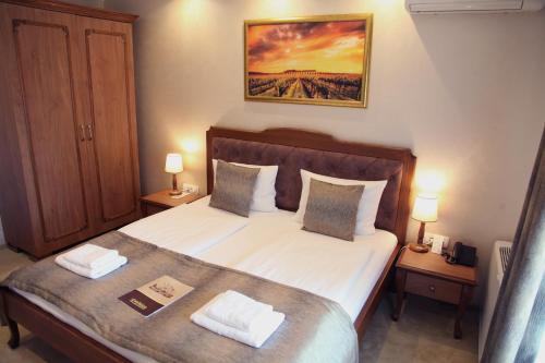 Provence rooms - image 11