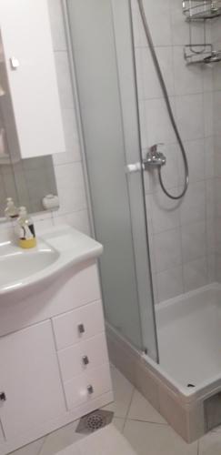  Central Appartments Preko in Preko