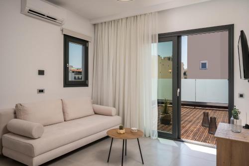 Central City Hotel - image 12