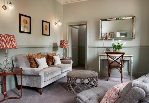 Careys Manor Hotel & Spa - main image
