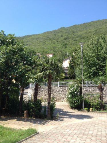  Apartments Lorinda in Mošćenička Draga