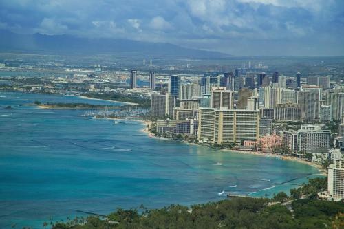 Waikiki Marina Resort at the Ilikai