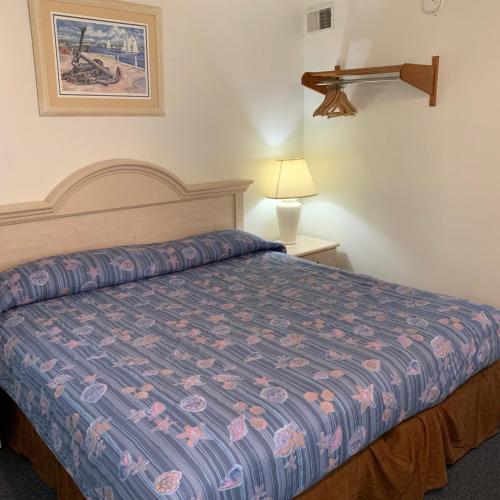 2 bedrooms, 4 beds