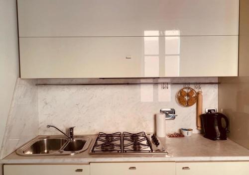 whouse suite GOLD TOWERS - image 7