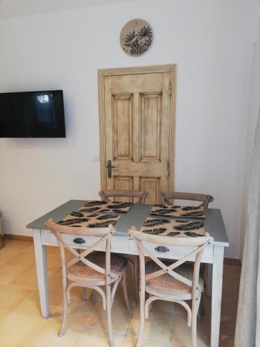 Au Sabluline chambres d'hôtes gîtes (Au Sabluline chambres d'hotes gites) in Draguignan