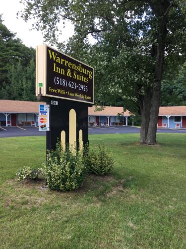 Warrensburg Inn & Suites - 6 Mi to Lake George