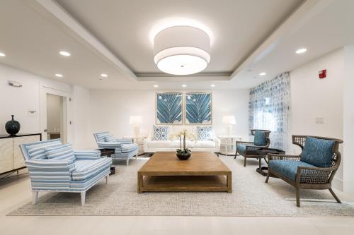 Lobby, Siena at Bella Collina near Retention Pond