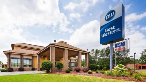 Best Western Ambassador Inn & Suites