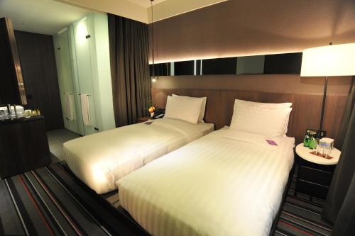 20920108 WESTGATE Hotel