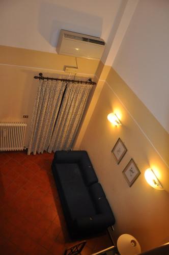 Residenza Del Lago - image 6