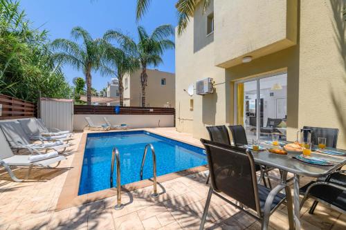 Sirena Bay Villa - image 7