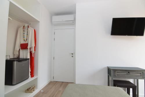 Hotel Castillo Benidorm - image 2