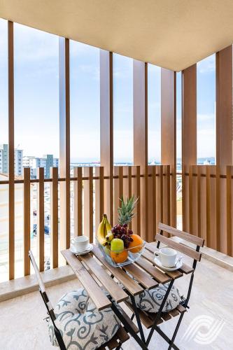 Балкон, Westone Luxury Self Catered Apartments in Гібралтар