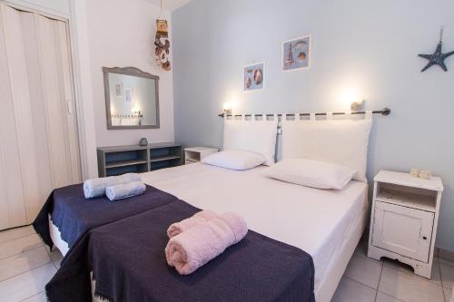  Andros Rania Apartment 2 in Órmos