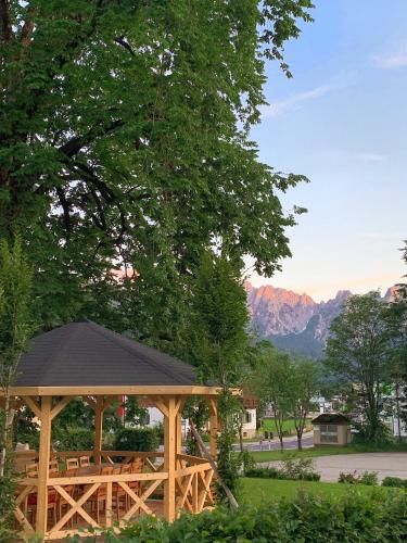  Der Ulmenhof in Gosau