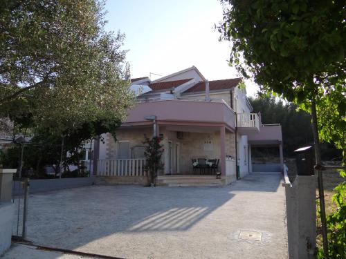  Vila Emilija in Trogir