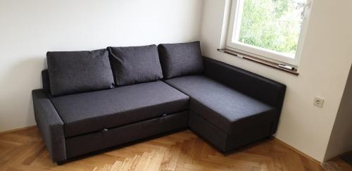  STUDIO APARTMAN OZALJSKA 96 in Zagreb