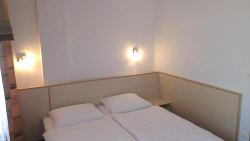 Rooms K - image 5