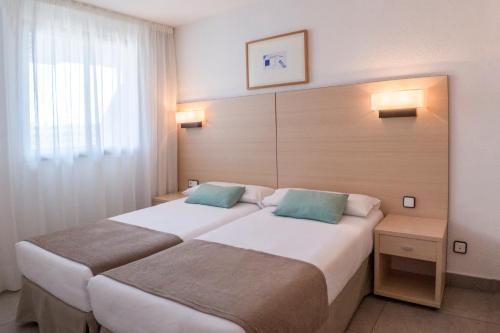 Apartaments Cye Salou - image 13