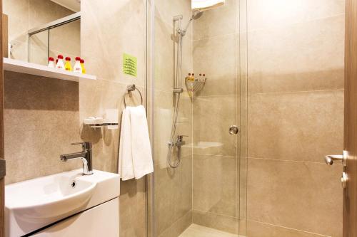 Sofia Place Hotel by HMG – Sofia, NY