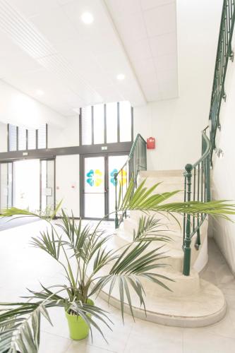 Vestíbulo, Zenao Appart'hotel Troyes in Troyes