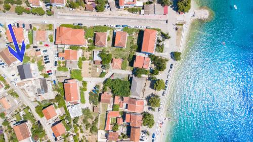  Apartments Latkovic in Zaostrog