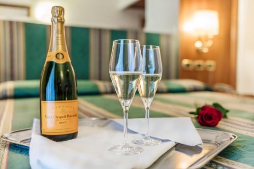 Raeli Hotel Regio - main image