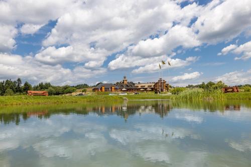 Stanica Kresowa Chreptiów - Hotel - Lutowiska