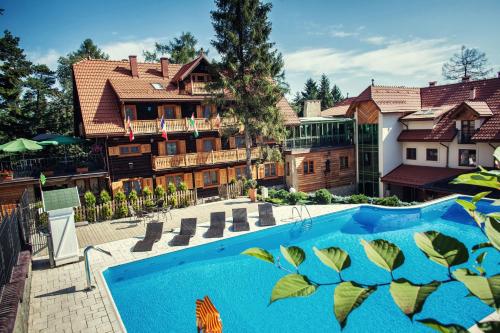 . Hotel Modrzewiówka