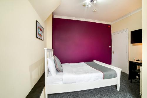 Stratford Hotel – London