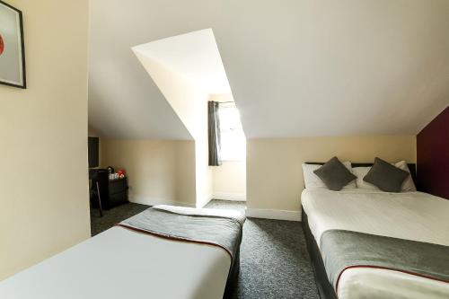 Stratford Hotel – London